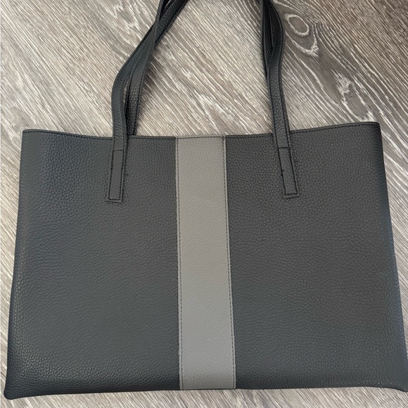 Vince Camuto Bag - Picture 2 of 4